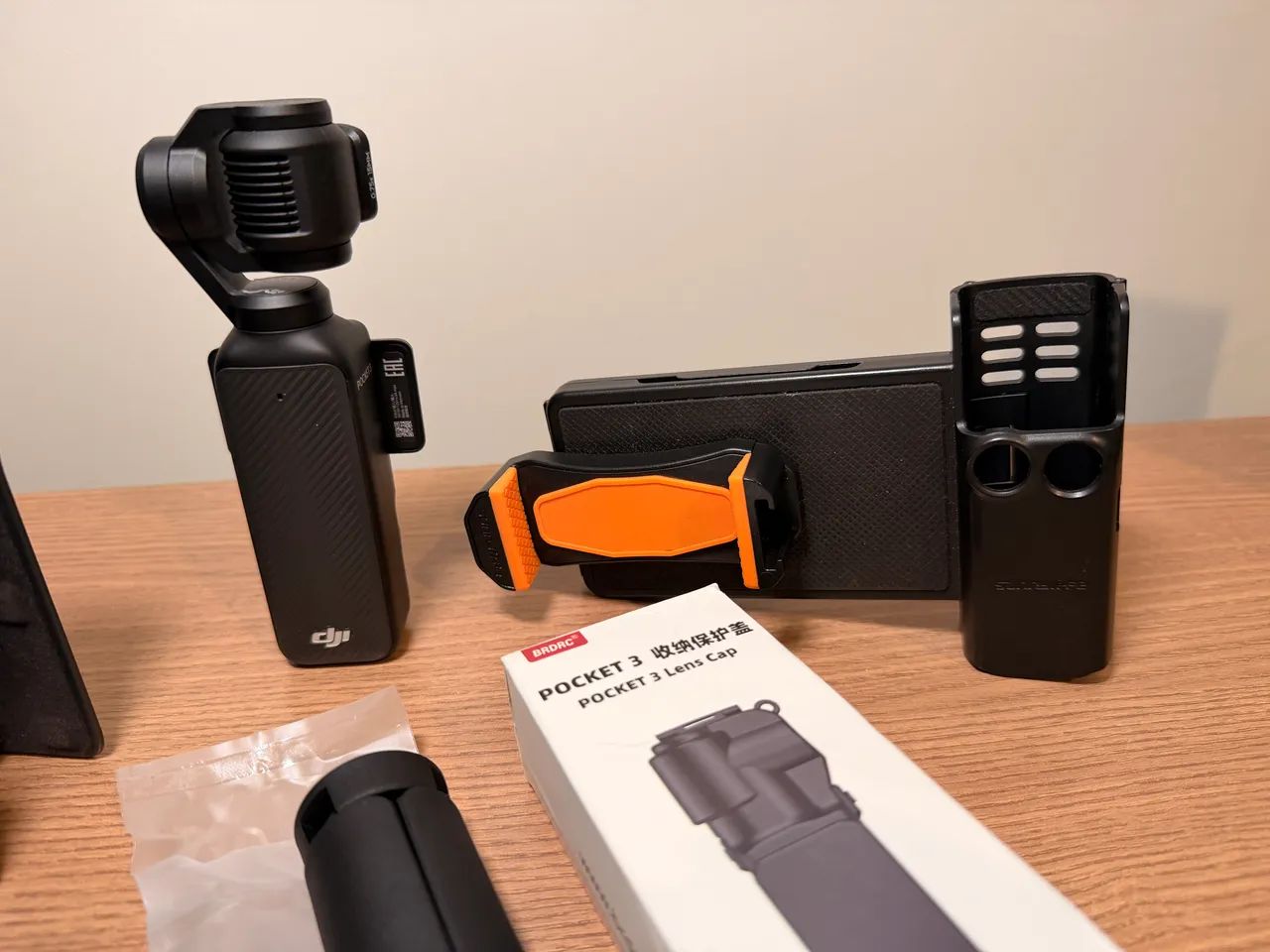Camera Dji Osmo Pocket 3 Combo (Nova) - Foto 2