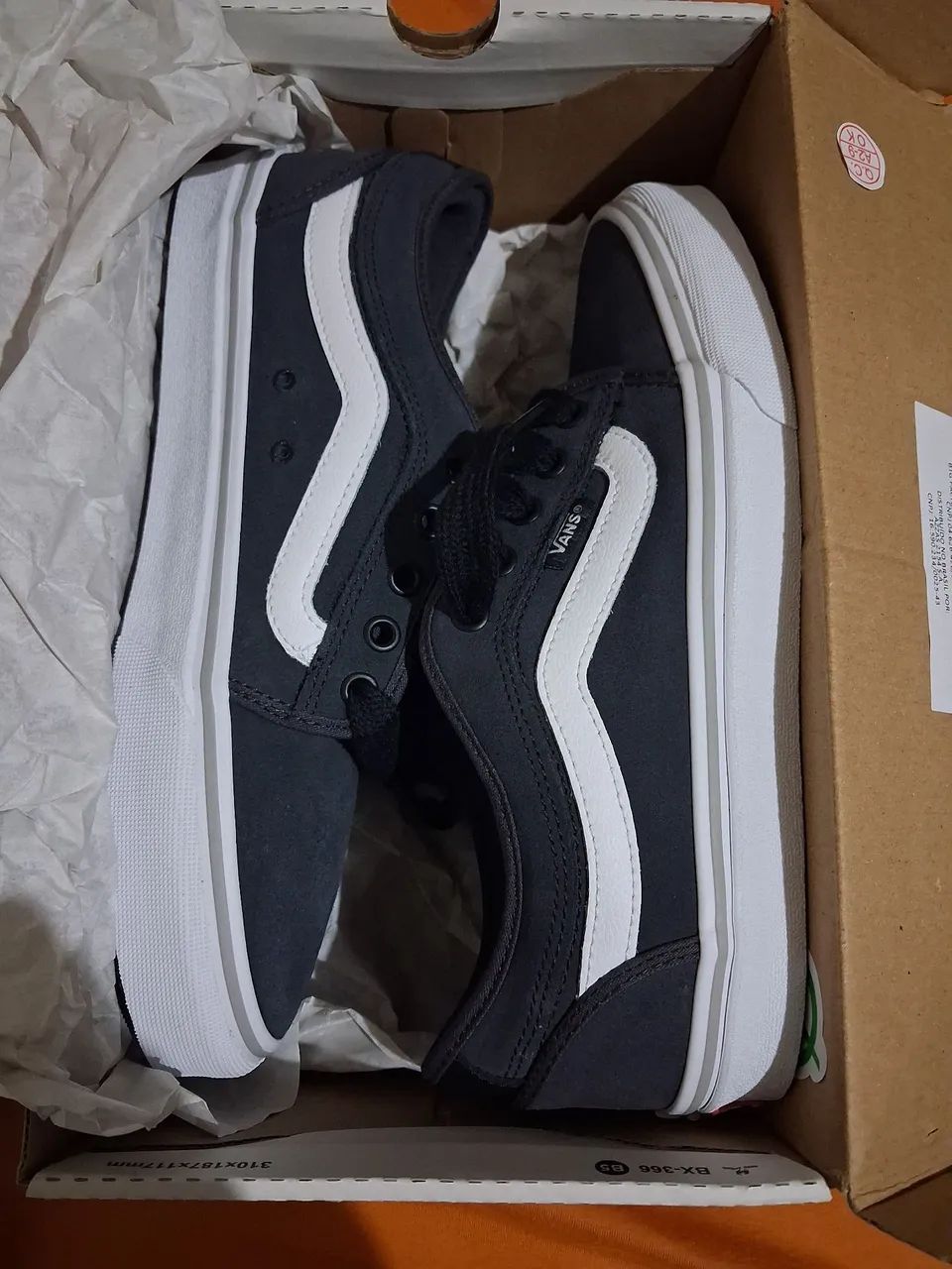 Tênis Vans Chukka Low - Foto 4