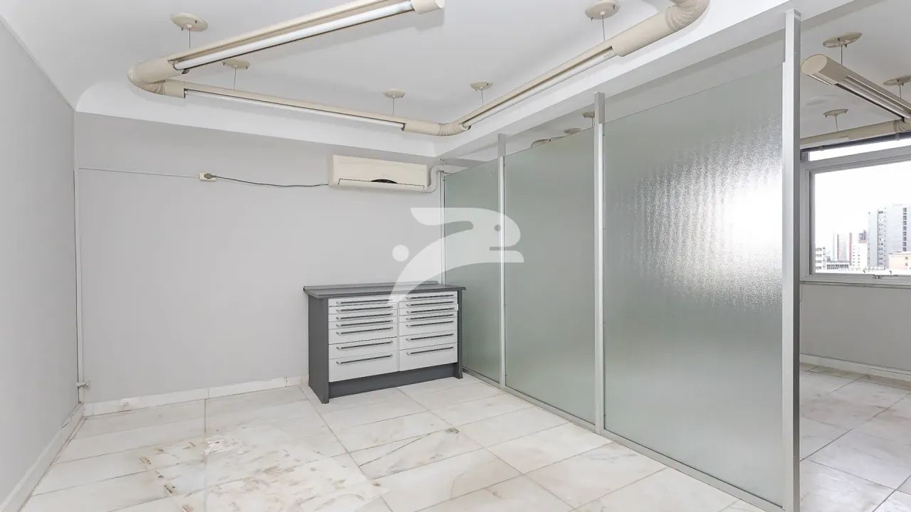 Conj. Comercial Centro 180m²