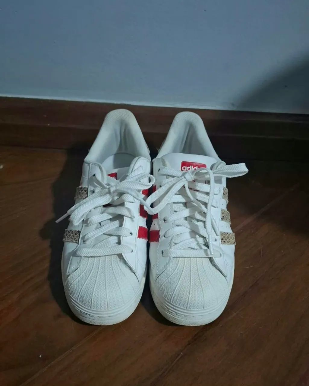 Tênis Adidas 