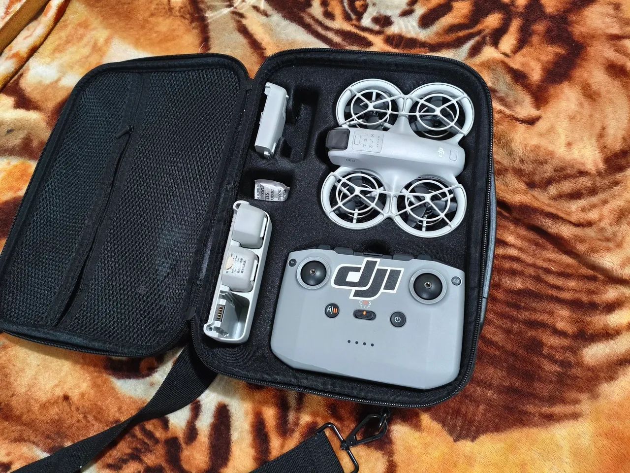 Drone dji neo