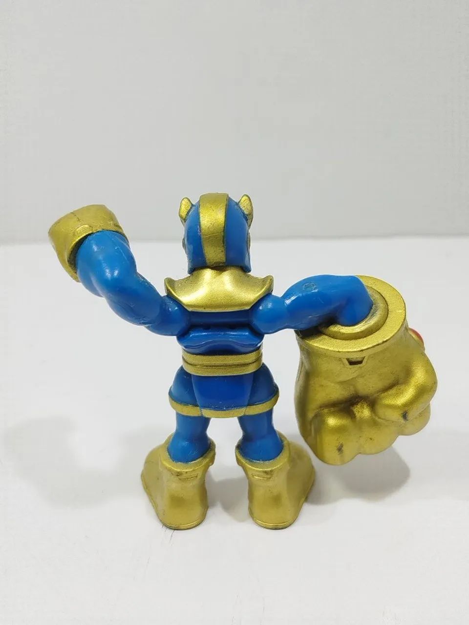 Boneco Thanos Playskool. - Foto 2