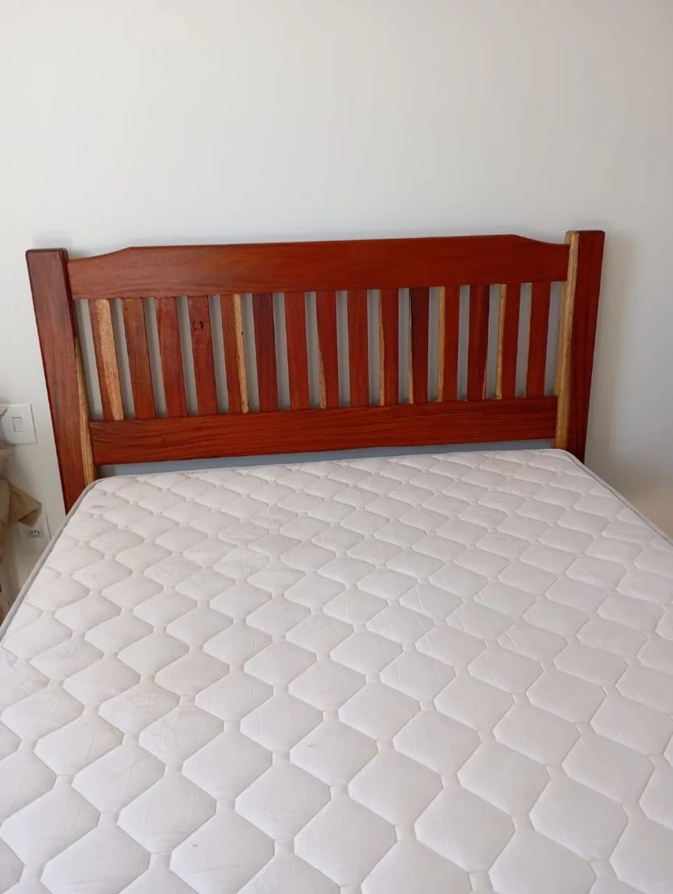 Cama madeira Maciça