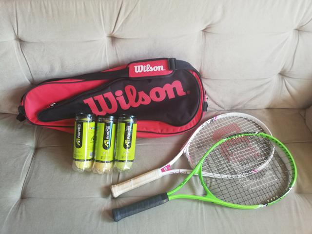 Kit de Raquete para jogar Tênis.