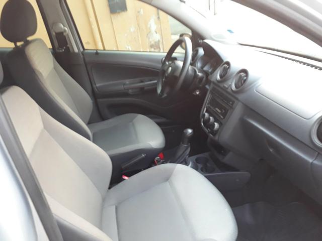 VW Voyage Trend 1.0 Flex Completo - Foto 8