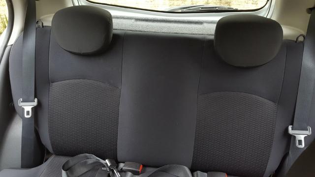 Nissan March 1.6 S 16V Flex 4P Manual - Foto 9