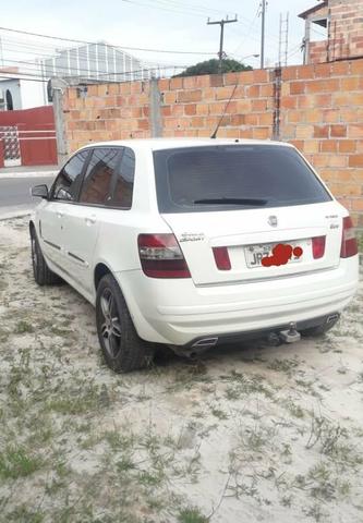 Stilo ,carro de passeio
