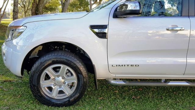 Ford Ranger Limited 3.2 Automática Baixo KM - Foto 11