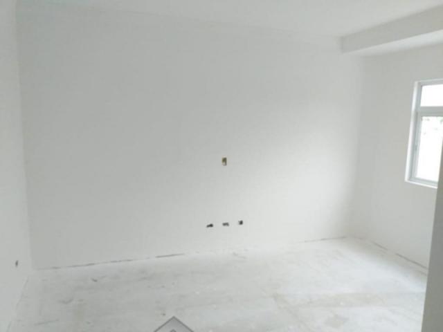 Sobrado, capão raso, 3 quartos, suíte, porcelanato - Foto 10