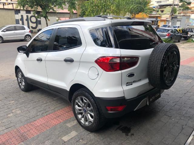 Ecosport freestyle 1.6 muito nova 1 ano de garantia unico dono - Foto 5