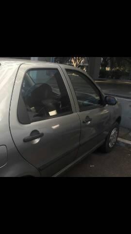 Siena Fiat Sedan quatro pneus novos - Foto 5