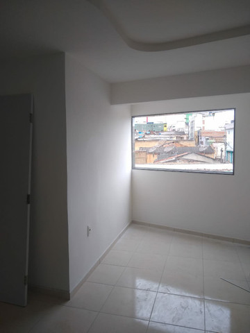 Apt No 1 Andar Com Varanda No Centro em Garanhuns! - Foto 3