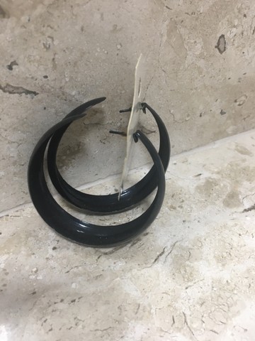 Brinco argola esmaltada - Foto 4