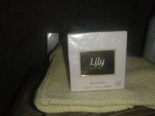 Kit perfume lily + desodorante lily