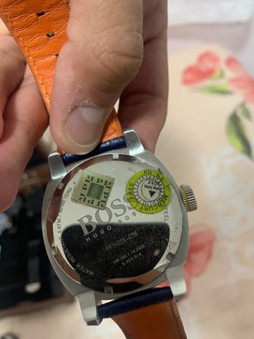 Relógio Hugo Boss raríssimo pulseira azul de couro. - Foto 2