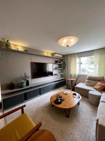 Vendo casa no núcleo Bandeirantes