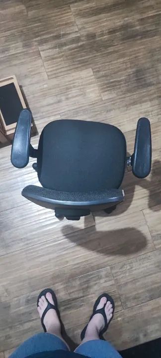 Cadeira de escritório ótimo estado  - Foto 3