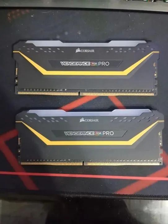 Memória RAM Corsair Vengeance RGB Pro TUF, 16GB (2x8GB), 3200MHz, DDR4, CL18, Preto - Foto 3