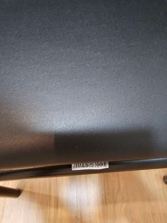 Mesa, Armário e cadeiras da TokStok - Foto 4