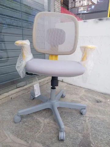 Cadeira giratória escritório flexform 