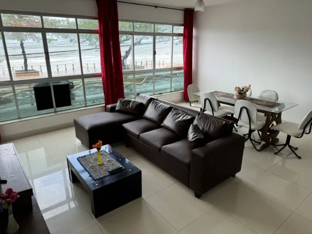 Apto. Beira Mar com 3 quartos, sendo 1 suite