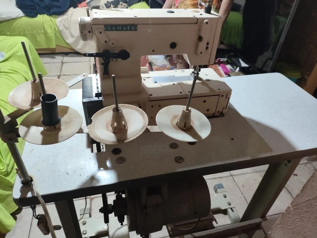 Máquina de Costura Industrial Yamata