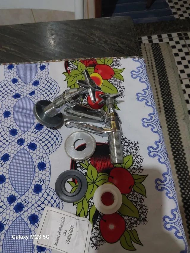 Torneira de banheiro