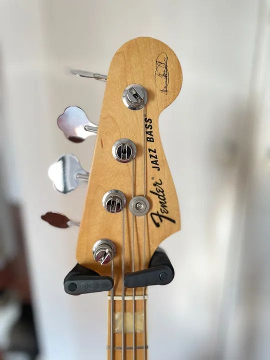 Baixo Fender Marcus Miller MIM - Foto 3