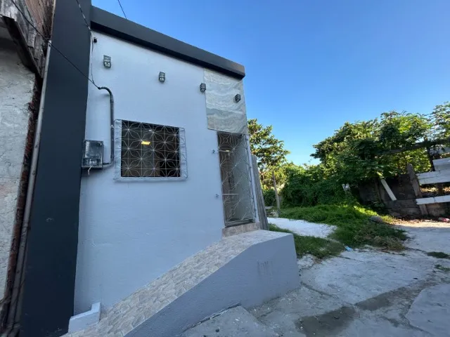 Casa Reformada na Fernando Guilhon, 2/4, Documentada