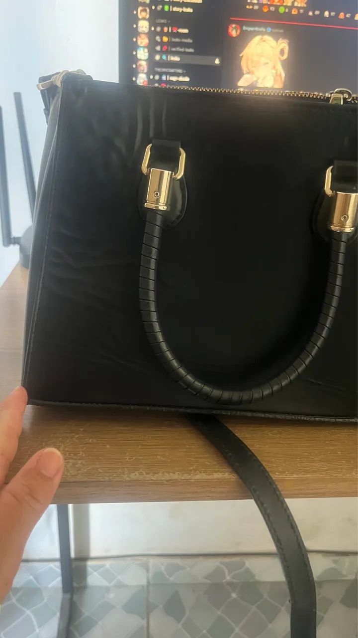 Bolsa Lorena adição limitada bordada da Schutz  - Foto 3