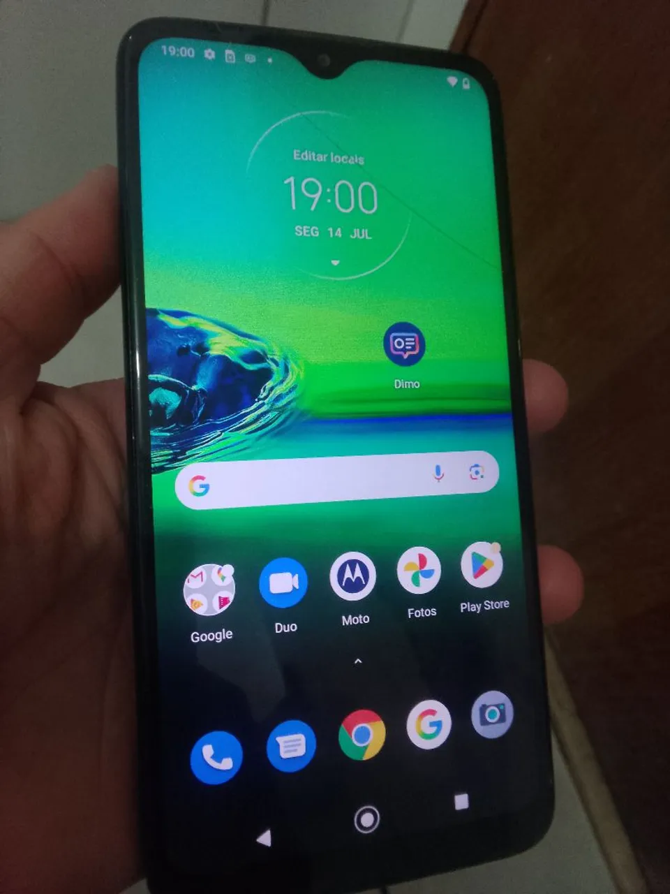 Celular usado precinho bacana pra sair logo devido a um trinco mais artificial quase não d