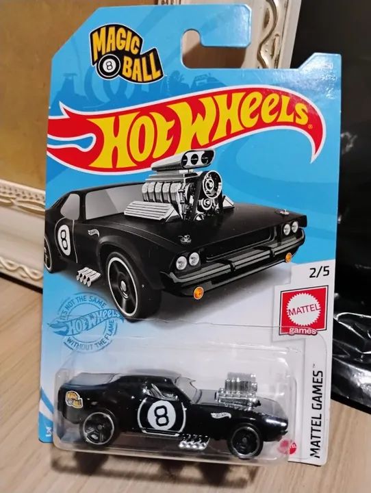 hot wheels rodger dodger magic ball 8