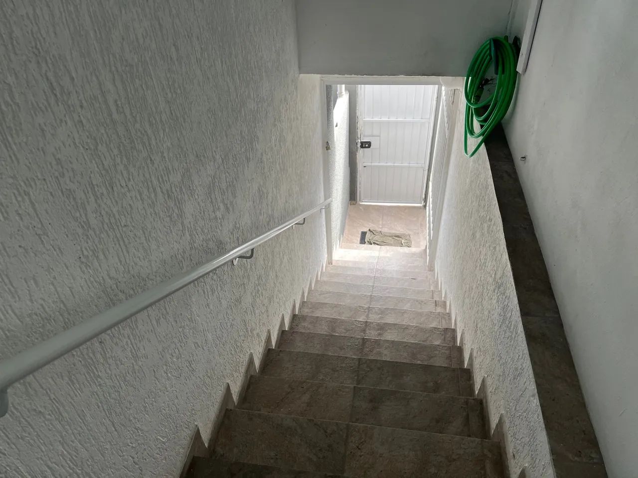 Aluguel anual ap casa superior  - Foto 5