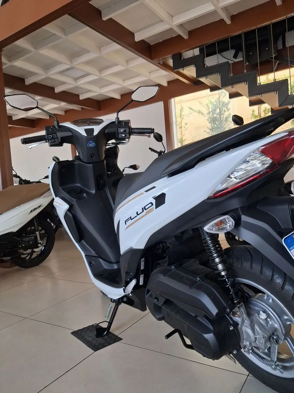 Yamaha Fluo 125 - HÍBRIDA 2026 - Foto 5