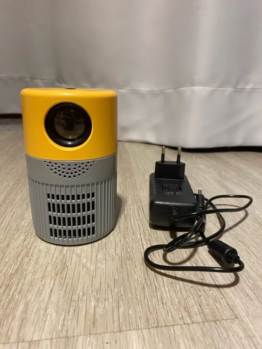 Mini Projetor - cinema em casa - fantástico - Foto 6
