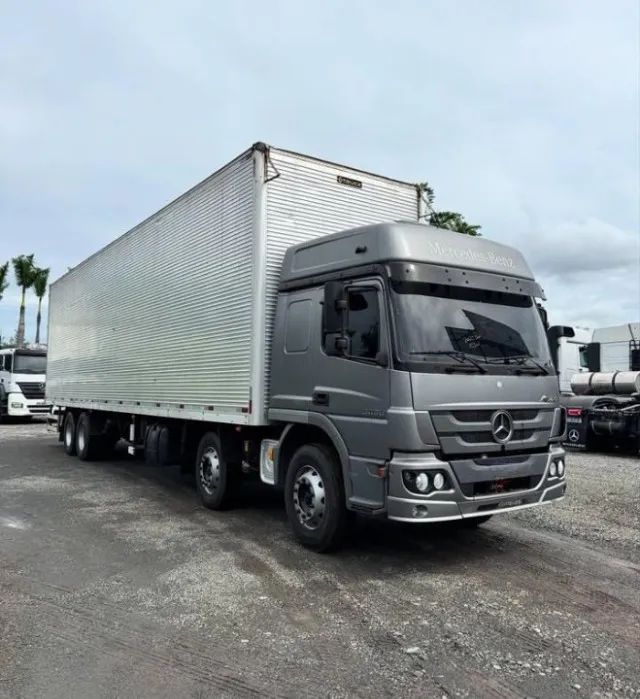 mb atego 3030 8x2 2022 bau  - Foto 3