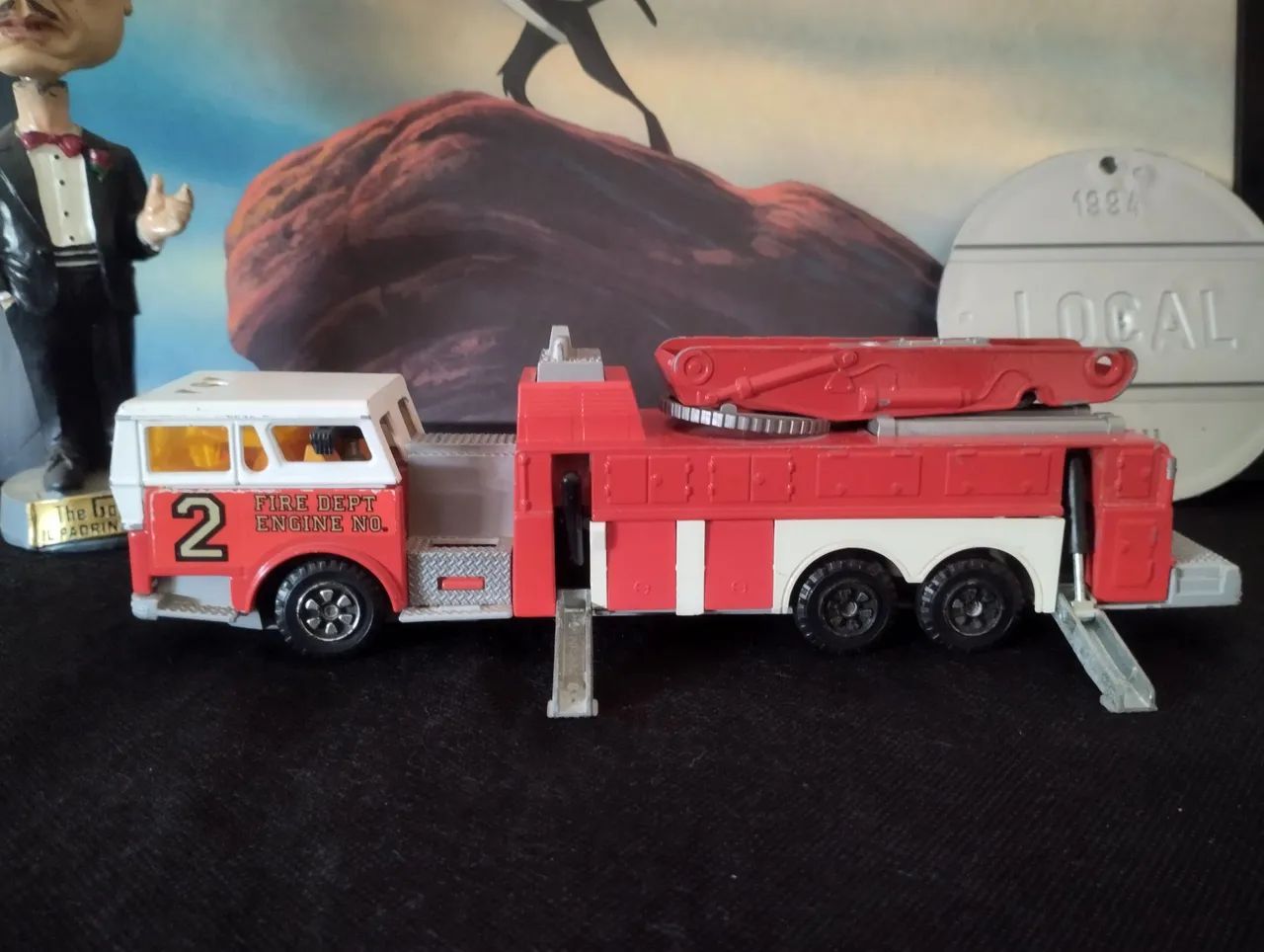 Miniatura - Caminhão de Bombeiros - Foto 2