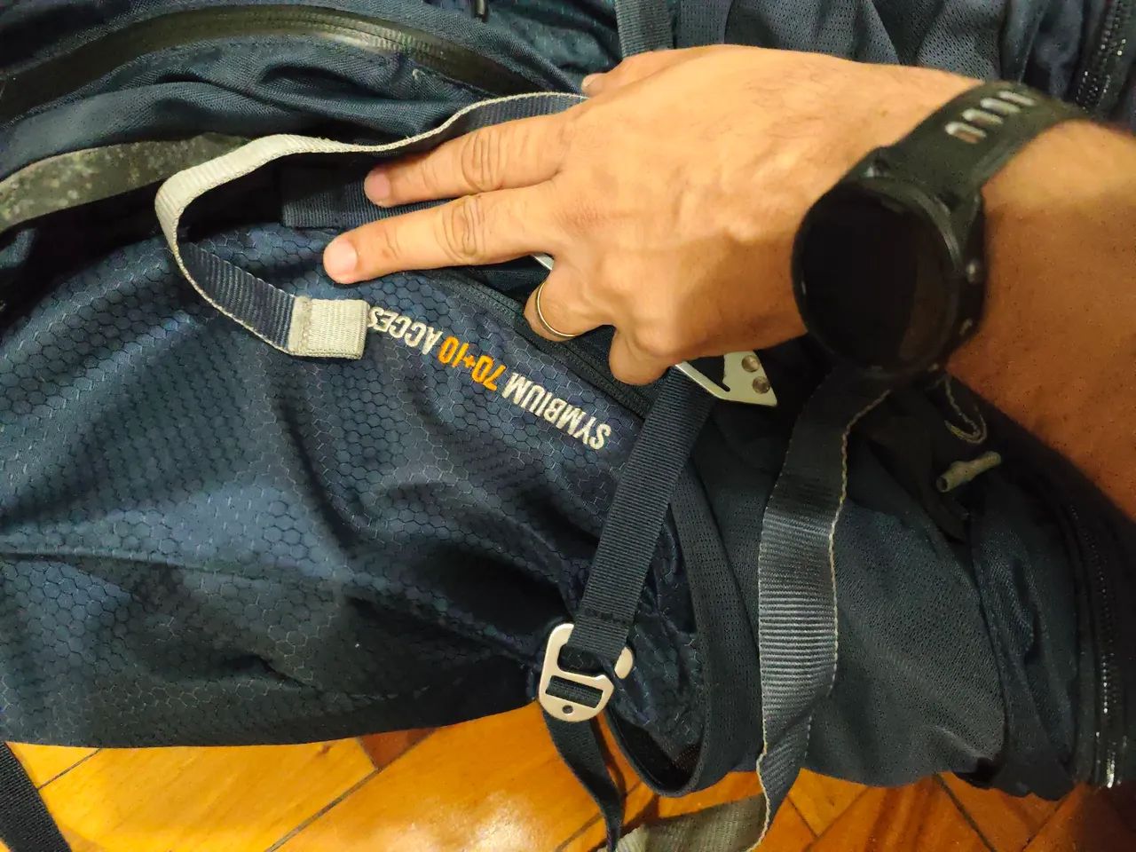 Mochila de Camping - 70+10 Litros Quechua - Foto 5