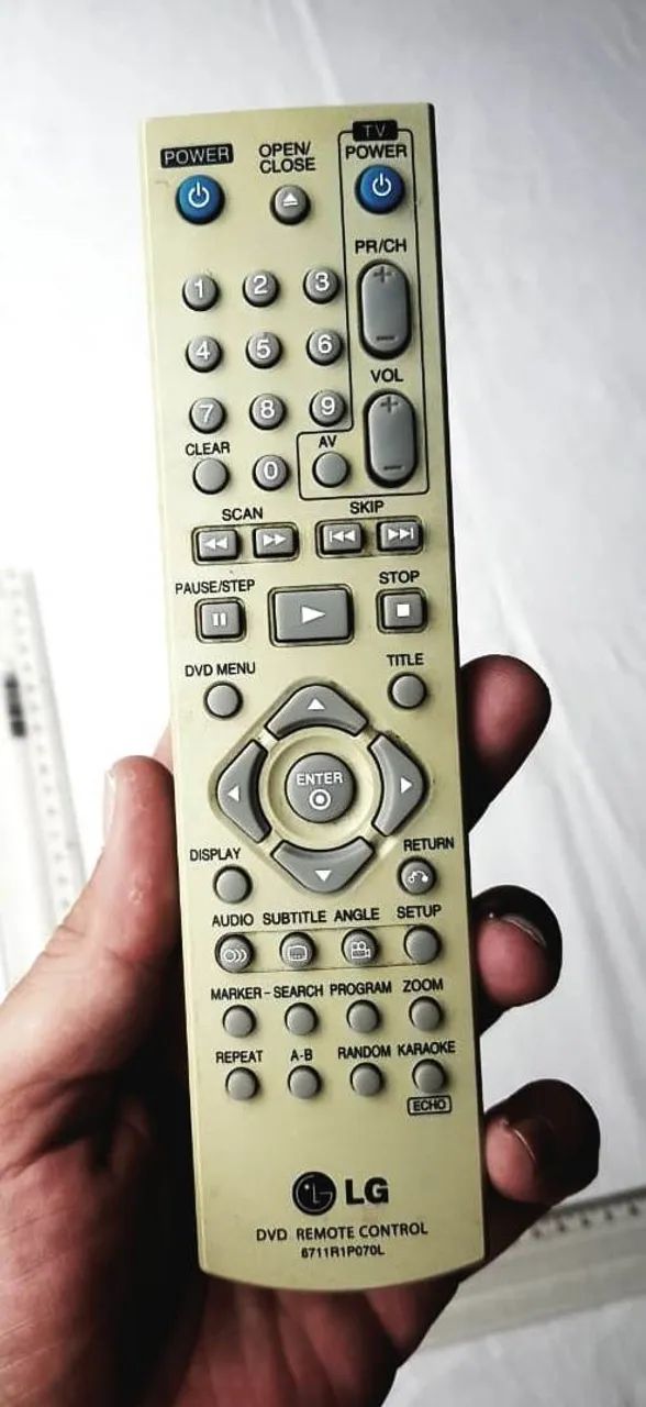 Aparelho Dvd - Marca Lg (Modelo Dk 140) - Funcionando - Com Controle Remoto - Foto 3