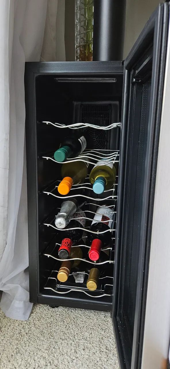 Adega Climatizada Electrolux 12 Garrafas - Foto 3