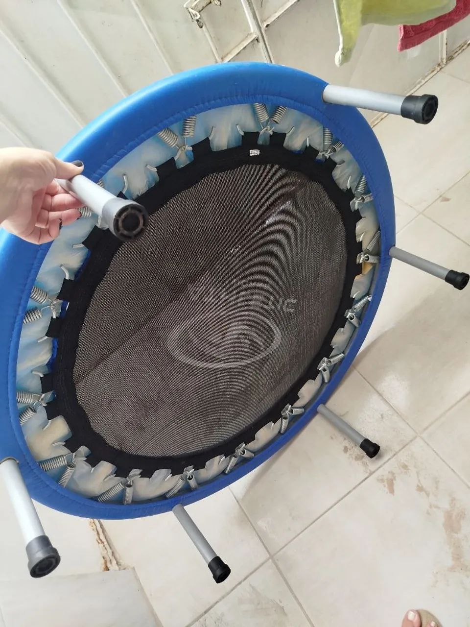 Jumping 64305324738562122