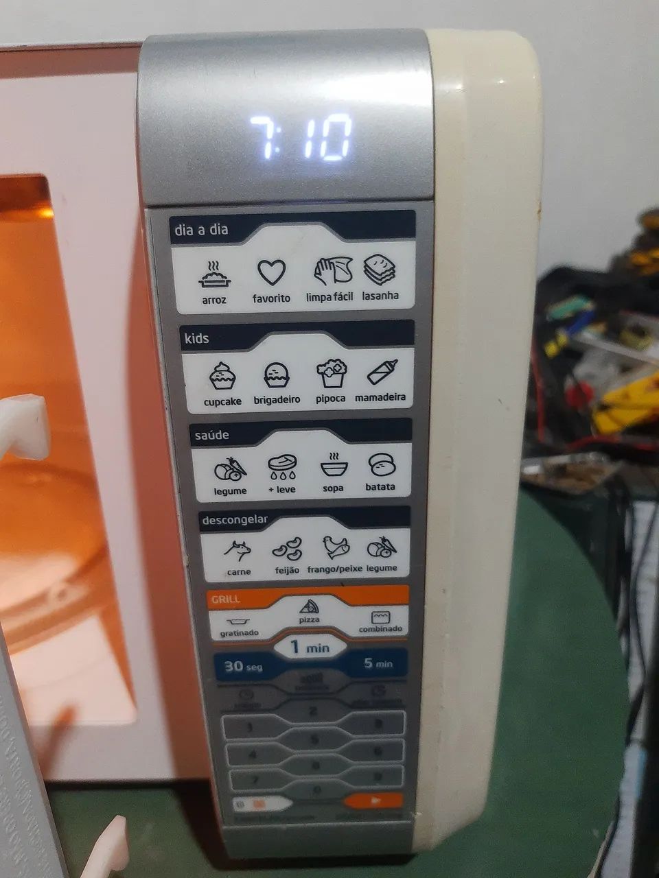 Microondas Midea Grill 30 litros  - Foto 3