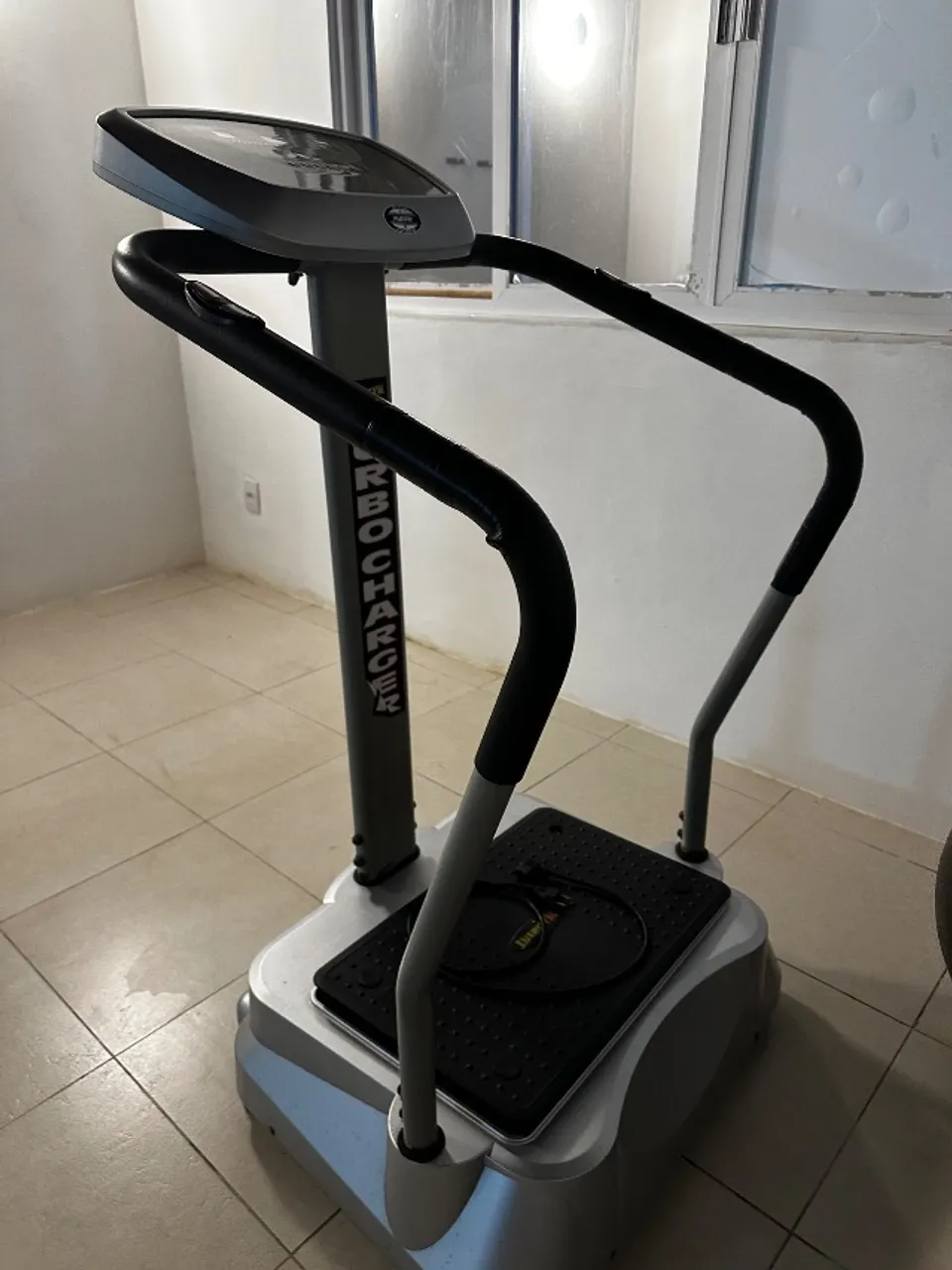 Plataforma vibratória Energym Polishop