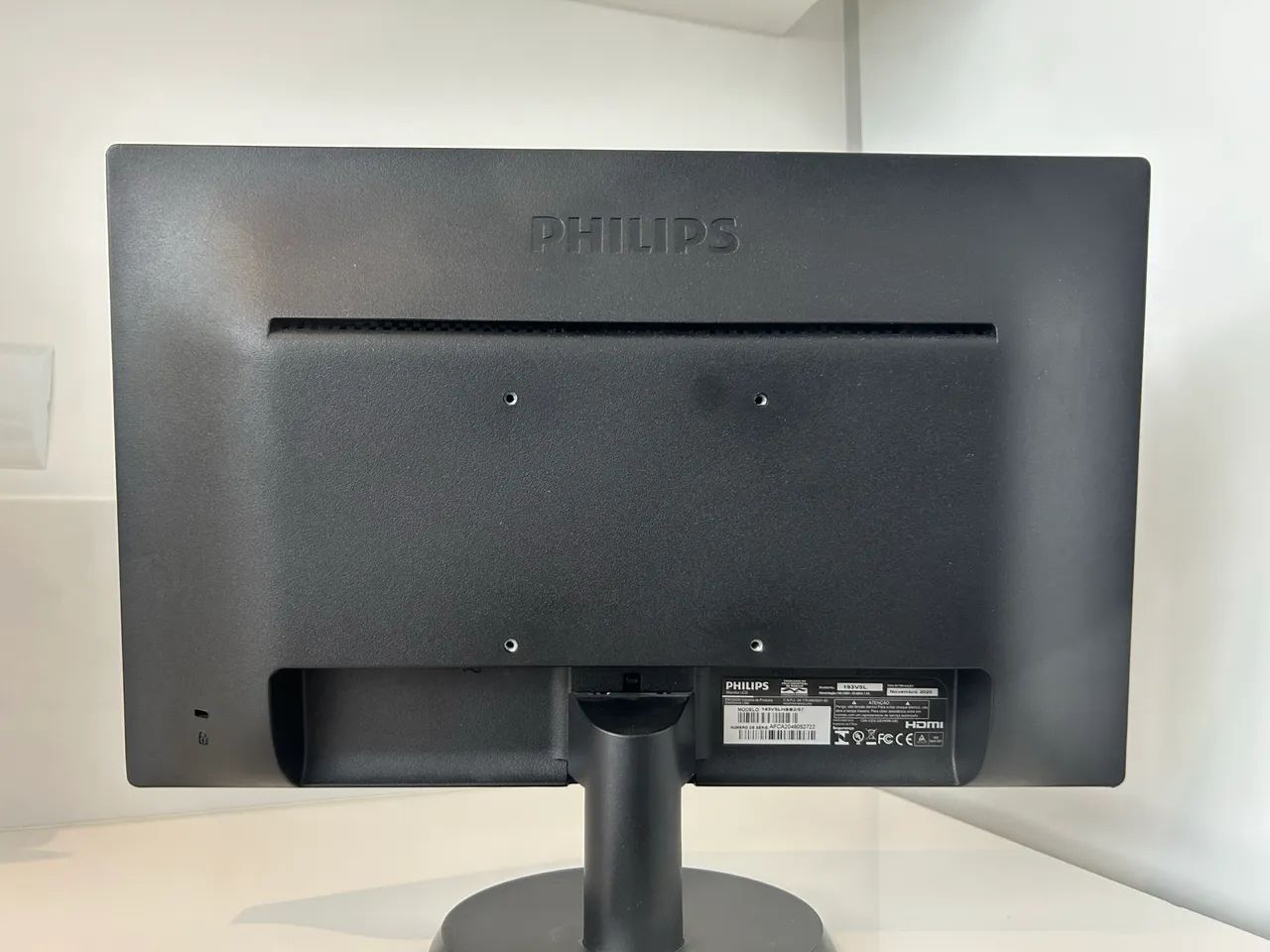 Monitor Philips 193V5LHSB2/57 - Foto 2