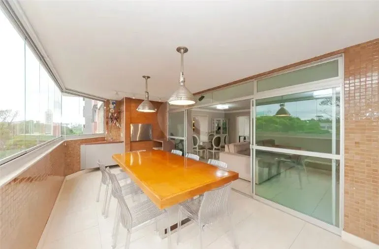 Imóvel para venda com 249 metros quadrados com 5 quartos em Bigorrilho - Curitiba - PR