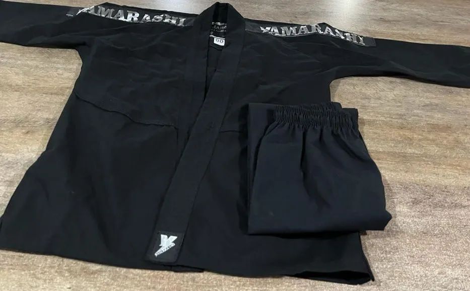 Kimono de Judô e Jiu-jitsu Infantil - Frete incluso - Foto 3
