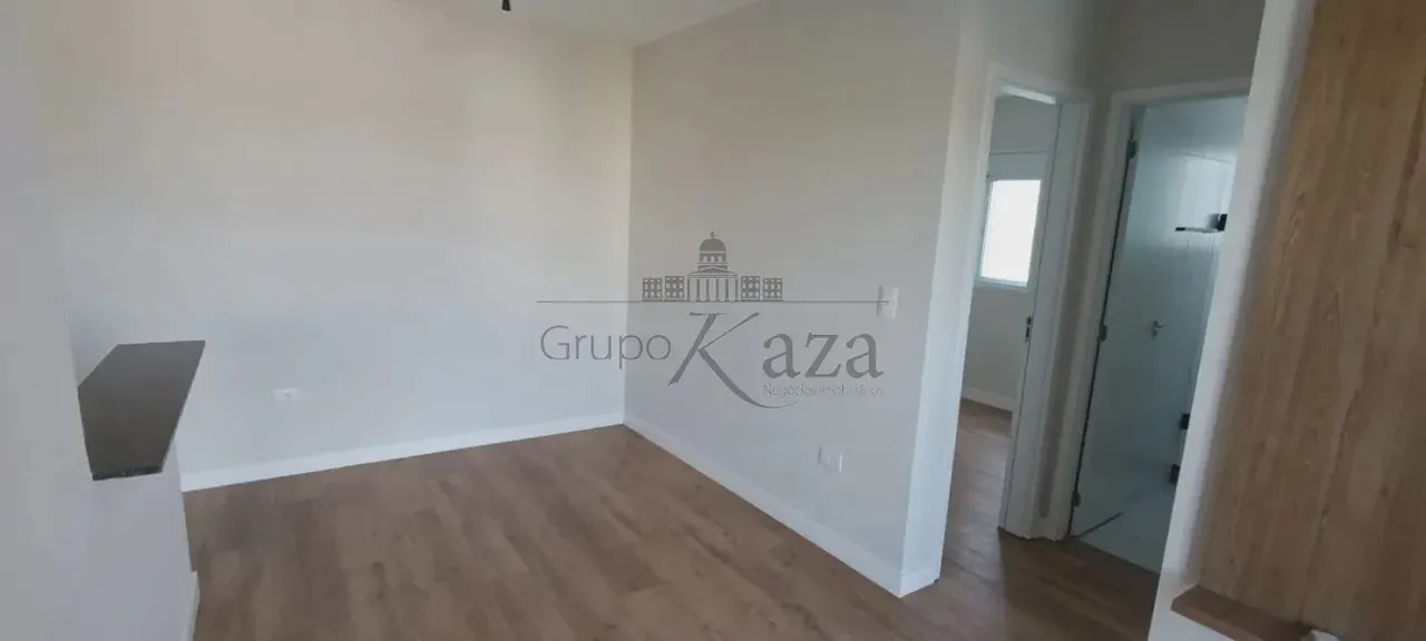 Imóvel para aluguel com 51 metros quadrados com 2 quartos