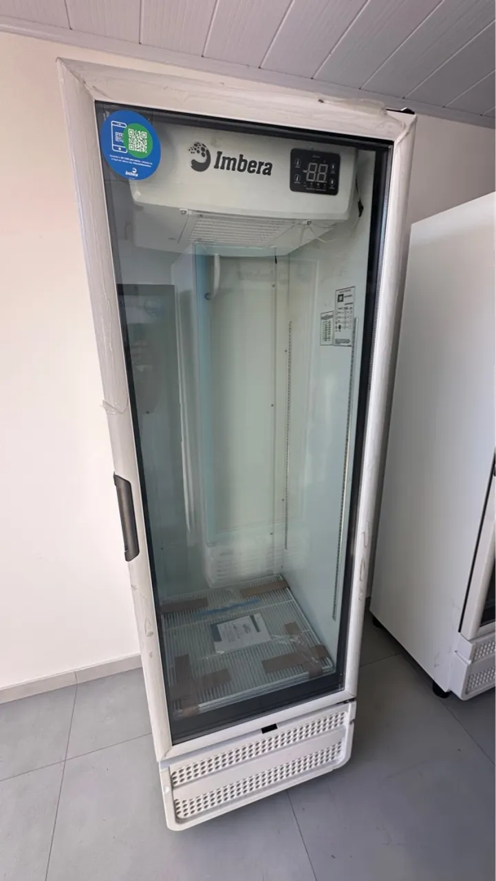 Cervejeira Imbera 569 litros 220v zerado