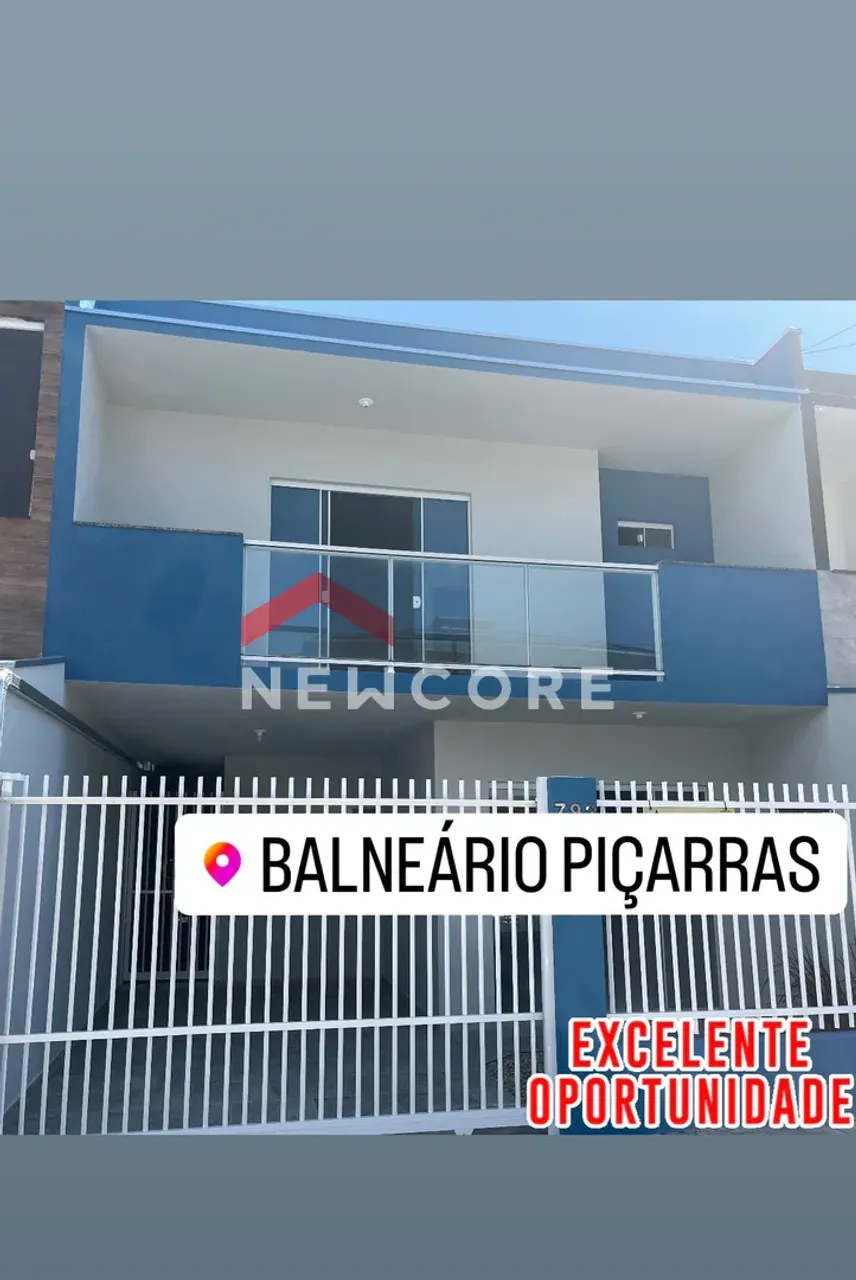 Sobrado em Rua : Curitiba - Itacolomi - Balneário Piçarras/SC