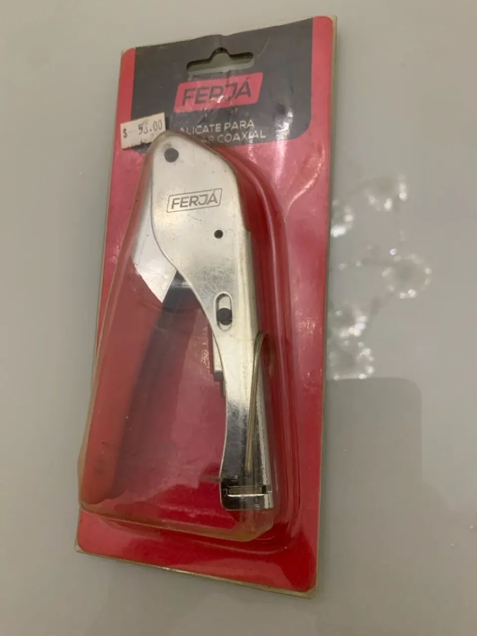 Alicate para crimpar coaxial